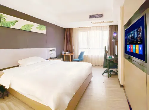 Qingye E-sports Homestay (Heyuan Zijin Baocheng Commercial Plaza