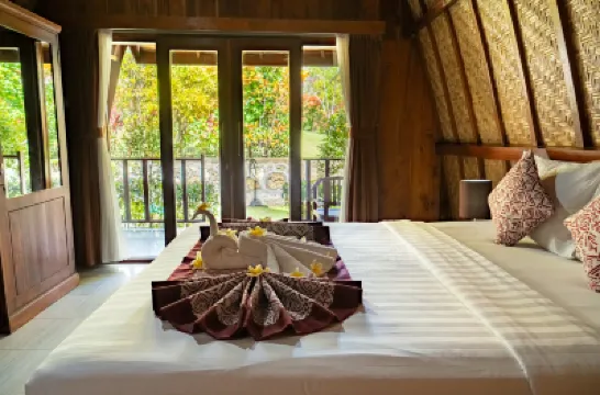 Dream Breeze Village Hotels near Uluwatu Temple