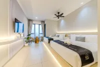 22 Macalisterz George Town BY MC HOME