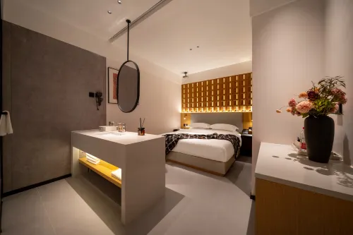 Four Seasons Hotel Hotels in Shizhu County