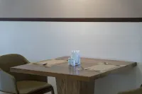 Hung Vuong Hotel Hotels in Mong Cai