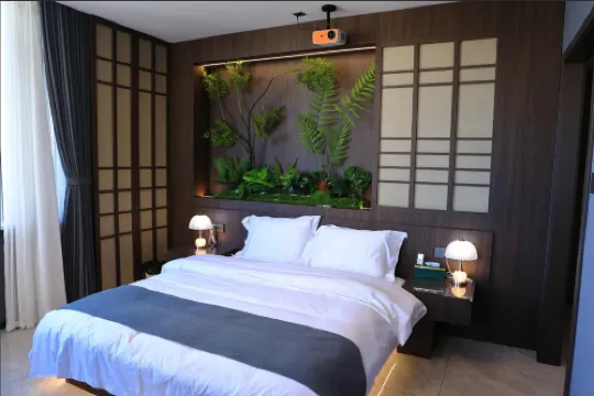 Yunqi Homestay (Tianci Future City)