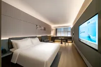 Shanghai SK Lusso Hotel （People's Square, Nanjing Road Walkway）