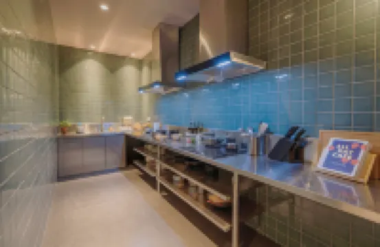 baseLITE XINTIANDI Serviced Apartment