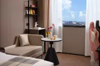 YueTa H E-sports Hotel (Yiwu International Trade City Yinhai Branch) - Esports
