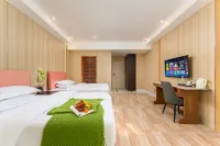 Luodian New Yudu Grand Hotel (Mingzhu Central Plaza)