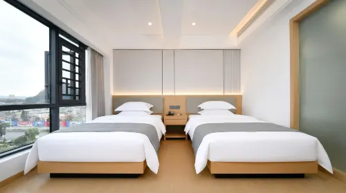 Anshun Zunjue Hotel (Anshun West Station Branch) - parcheggio