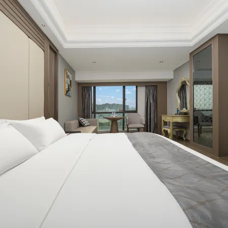 Lijing Peninsula Hotels