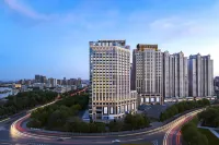 Macrolink Ruijing Hotel (Yinchuan High-Speed Railway Station) Hotels in 
