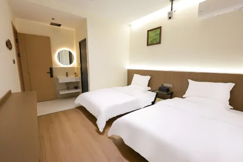 Jingdezhen · Zhiyu Lucky Rendezvous Homestay (Taoxichuan Cultural and Creative Block Branch)