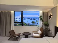 E-Dome hotel