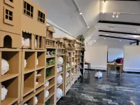 Qingjing Hefengli Lakeside Bistro - ที่มีบาร์