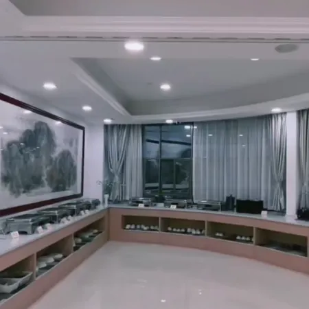 Vienna Hotel (ShaoGuanLechang)