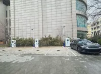 Yuncheng Jianguo Hotel - parking