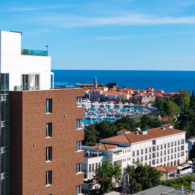 Hotel WOW Hotels in der Nähe von Einkaufszentrum TQ Plaza