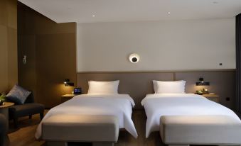 WINGATE BY WYNDHAM EMEISHAN SCENIC SPOT