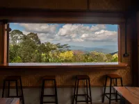 Doi inthanonTea farm 시리푸메 폭포 주변 호텔