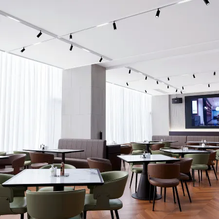 Xingduo Hotel (People's Square Nengren Lane)