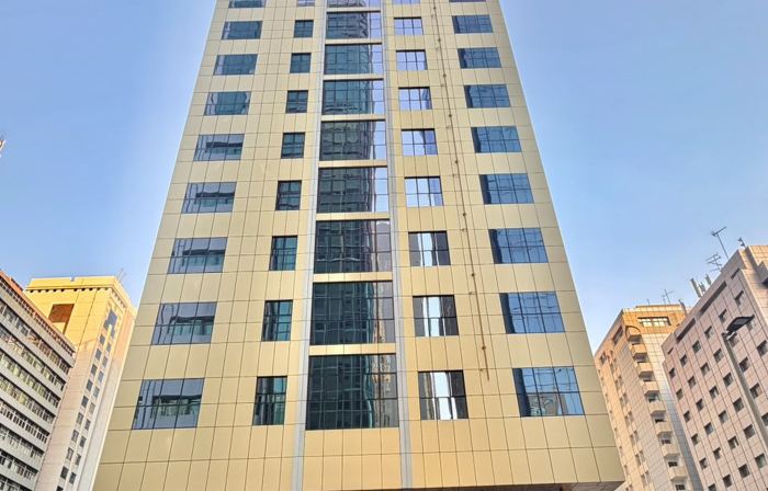 Luxury Apartment At Palette Al Zahiyah Tower Near Abu Dhabi Mall With Pool And Gym