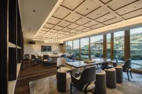Grand Pacific Hotel - breakfast