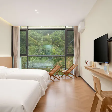 Qizhi Homestay (Shitai Guniujiang Scenic Area)