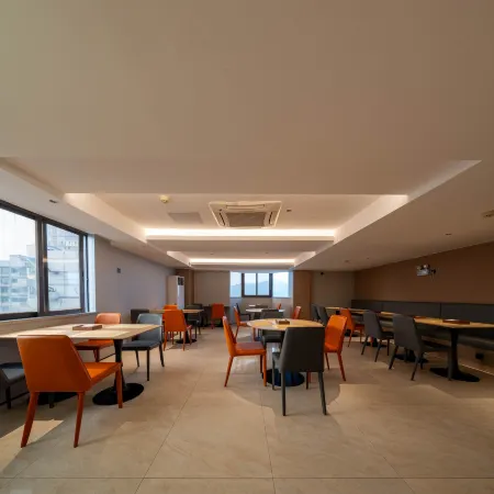 City Comfort Inn (Wuzhou Qiloucheng)