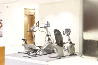 New Century Grand Hotel Tonglu - نادي رياضي