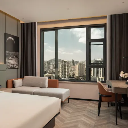 Atour S Hotel Qingdao May Fourth Square Fushan Bay