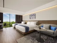 Oakwood Yogyakarta Hotels near Jetis