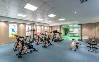 Ao Hua International Hotel - parking