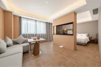Elong Hotel (Shanghai North Bund Riverside) - Boutique