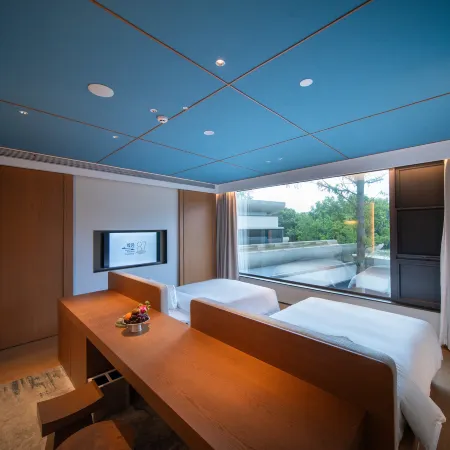 Yinwan No. 87 Hotel