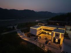 Wanghelou Homestay