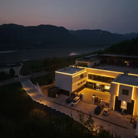 Wanghelou Homestay