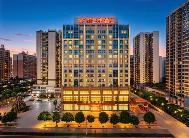 Vienna Hotel (Chongzuo Vientiane Jun Shop)