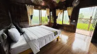 Luma Bungalows - Airport Shuttle