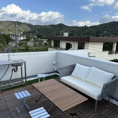 Oceanfront & Yanbaru Forest 2BR in Nago | BBQ Rooftop & Starry Sky | Junglia 20min · Churaumi 25min
