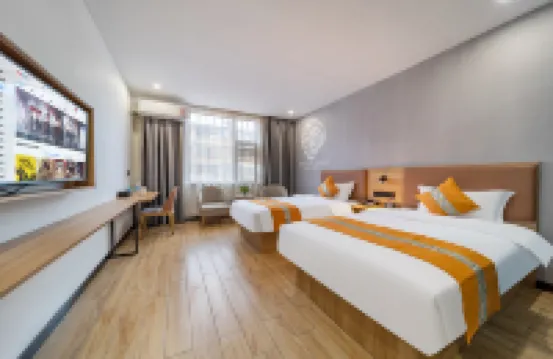 Shell Hotel (Anqing Renmin Road Petrochemical No.1 Middle School Yingjiang Temple)