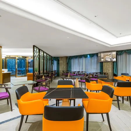 Vienna International Hotel (Susong New Town High-speed Railway Station)