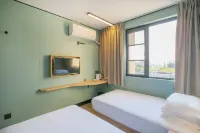 Best Hotel (Mingzhu Square Subway Station)
