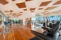The Westin Maldives Miriandhoo Resort - Gym