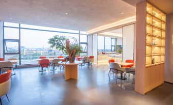 Zigong Jiduo Hotel