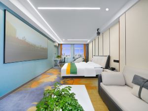 Qianxi Intelligent Hotel