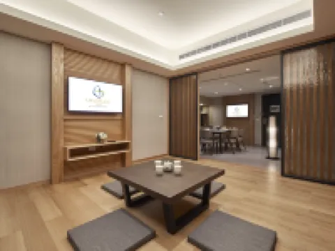 Grand Bay Resort Hotel 屏東のホテル