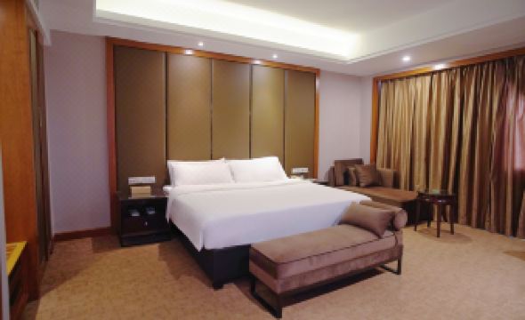 Vienna Hotel (Dongguan Tangxia Binfen Square)