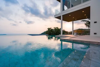 Villa the Wave Hotels in 