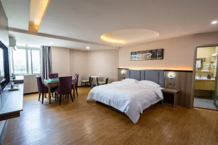 Wuhua Linfeng Light Luxury Hotel Отели рядом со станцией Huacheng Railway Station