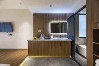 Bonfire Villa · Creekside · Starry Sky Pool Family Vacation Homestay (Moon Bay Scenic Area)