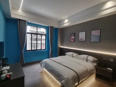 Kangfeng Hotel Hotel in zona Chongqing University of Arts and Sciences