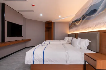 qingtujiudian Отели рядом со станцией Xuwen Railway Station